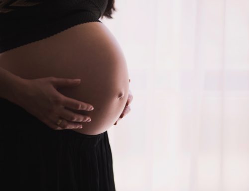 La belleza de la maternidad: el mundo del modelaje y embarazo